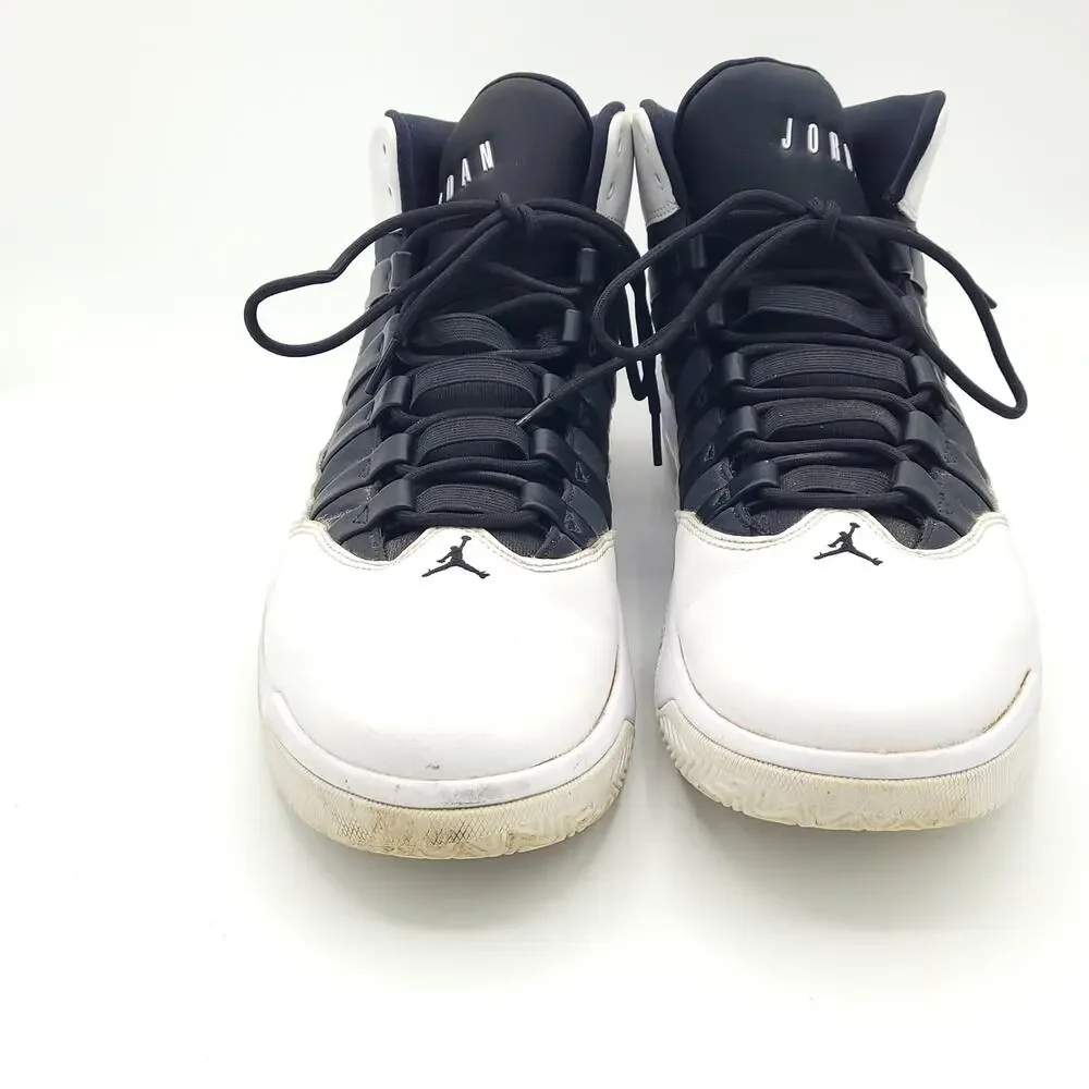 Nike Jordan Max Aura black white men's size 12
